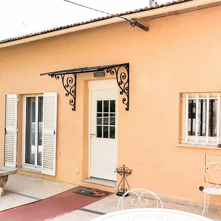 Josephine Villa